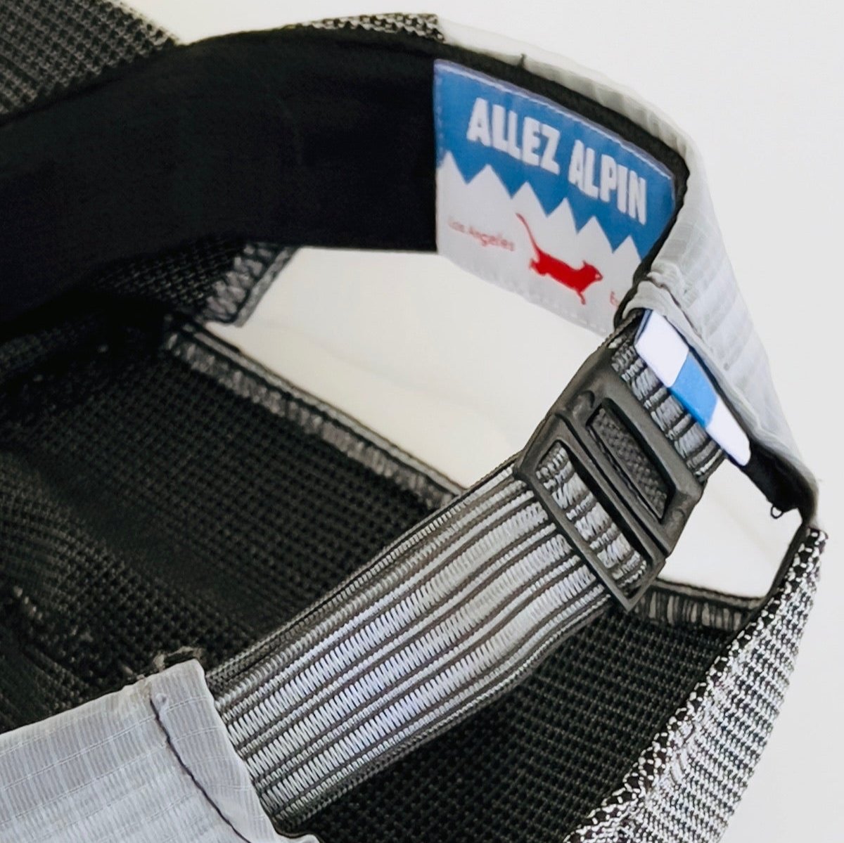 The Ridge Cap Ultrastretch™